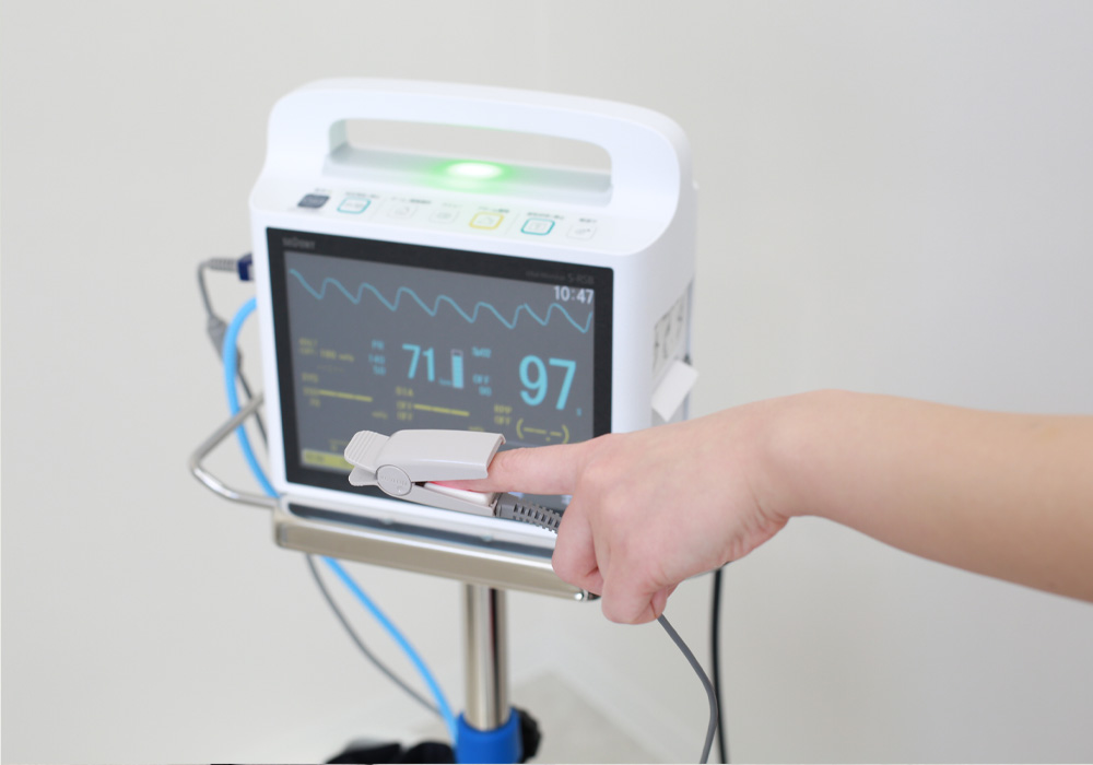 緊急対応設備_02 血圧計・パルスオキシメーター